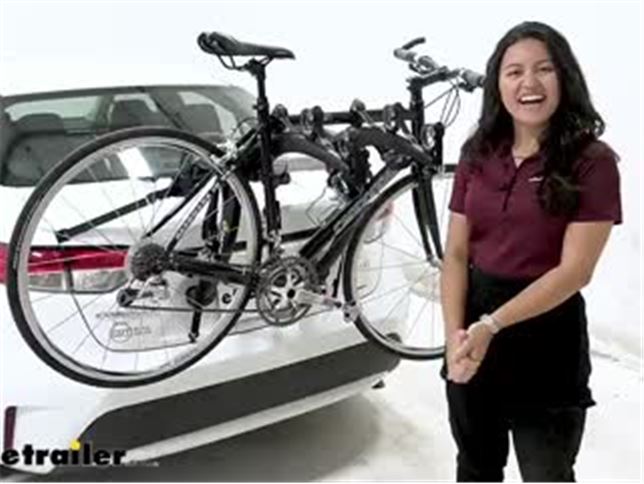Saris Trunk Bike Racks Review - 2020 Toyota Corolla Video | etrailer.com