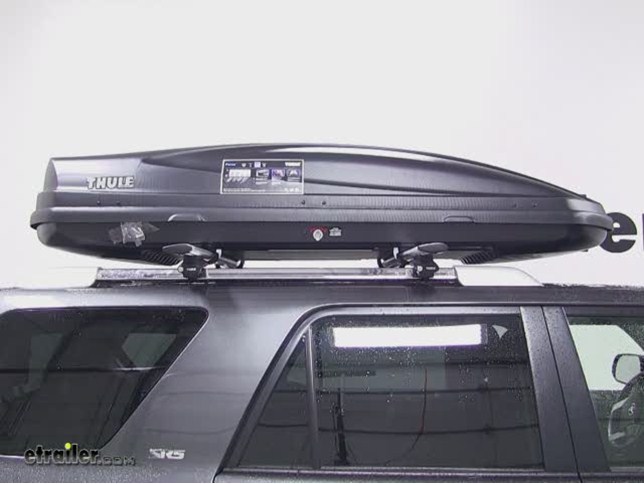 Thule Force XL Rooftop Cargo Box Review - 2012 Toyota 4Runner Video |  etrailer.com