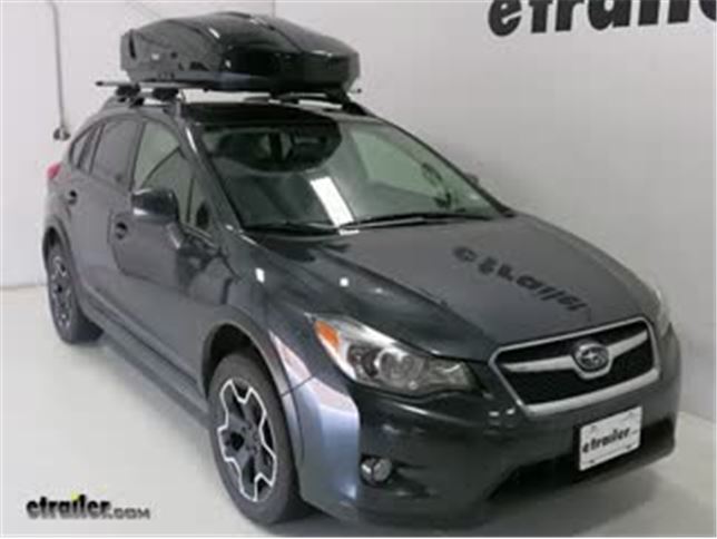 Thule Roof Box Review - 2014 Subaru XV Crosstrek Video | etrailer.com