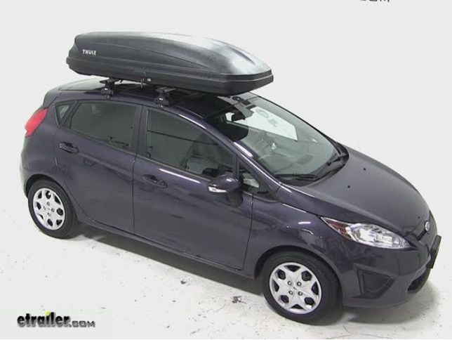 Thule Pulse Large Rooftop Cargo Box Review - 2013 Ford Fiesta Video |  etrailer.com