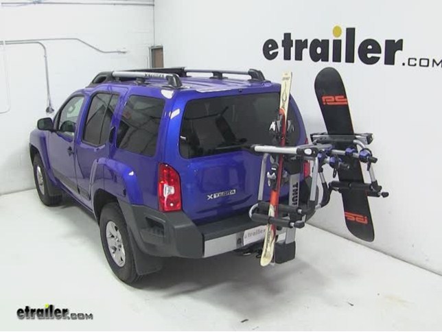 Verbazing Lol Vernederen Thule Tram Ski and Snowboard Carrier Adapter Review - 2013 Nissan Xterra  Video | etrailer.com