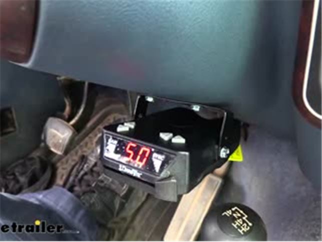 Draw-Tite Activator IV Trailer Brake Controller Review Video | etrailer.com