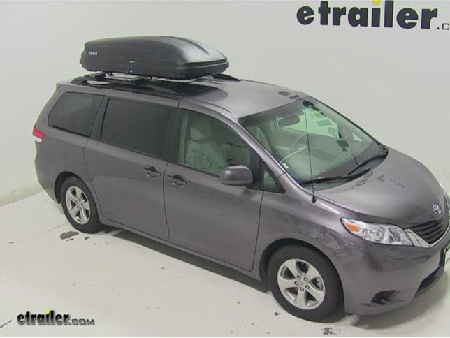 Thule Pulse Large Rooftop Cargo Box Review - 2014 Toyota Sienna Video |  etrailer.com