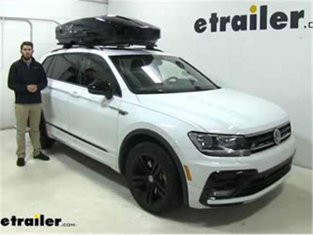 Thule Roof Box Review - 2019 Volkswagen Tiguan Video | etrailer.com