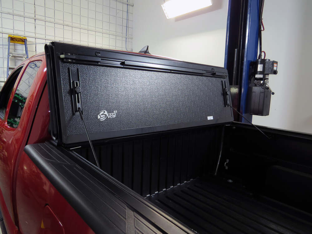 Toyota Tacoma Tri-fold Tonneau Cover Parts