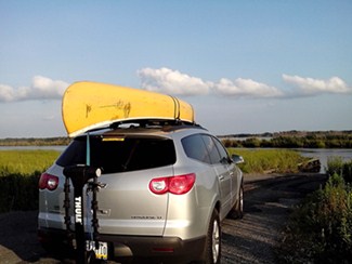 How to Tie Down a Canoe To a Roof Rack | etrailer.com