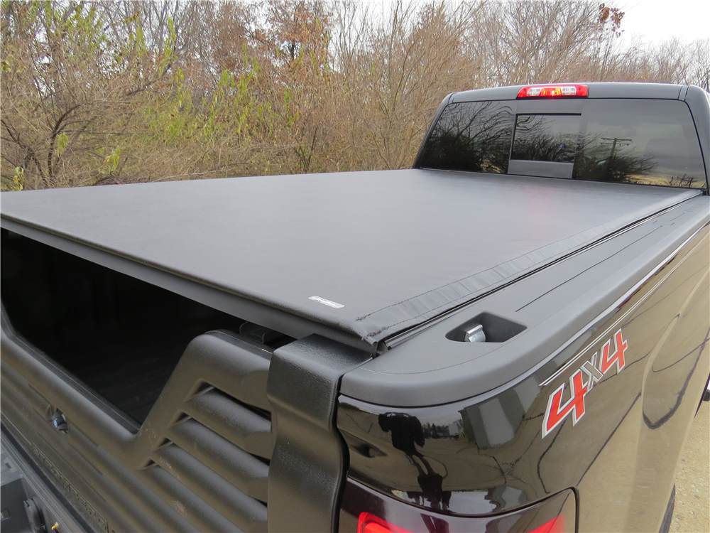 2016 Chevrolet Silverado 1500 Tonneau Covers - Truxedo